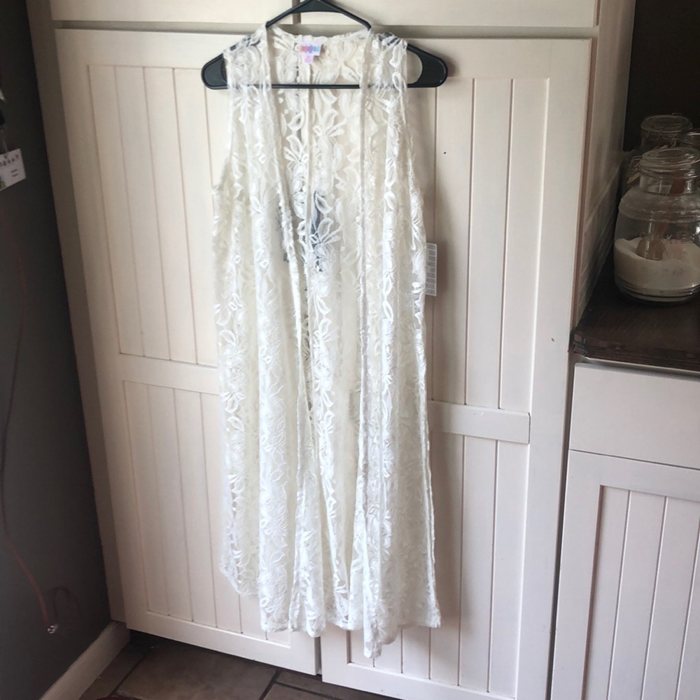 NWT white lace LulaRoe Joy